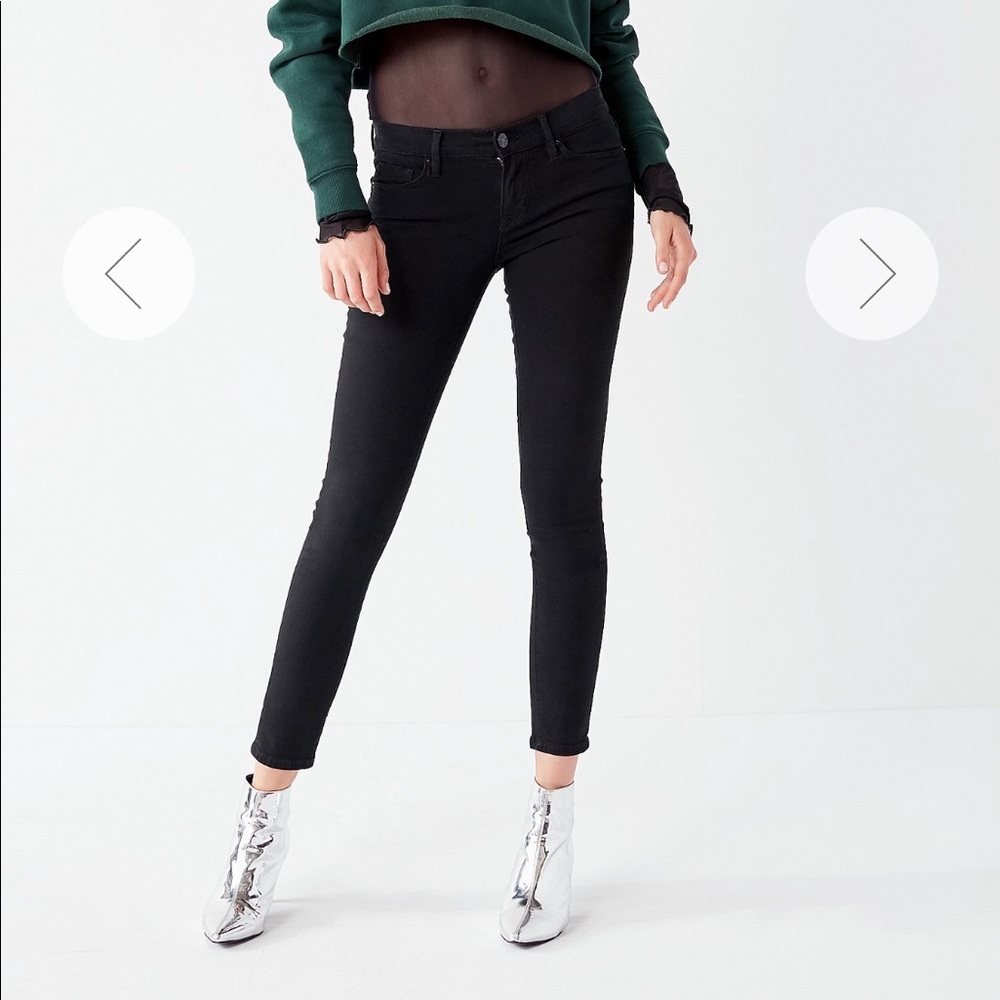 BDG Mid Rise Cropped Black Super Skinny Jean